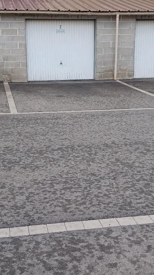 Gite "La Bulle De Lena" Avec Petit-Dejeuner Garage Et Parking Flavigny Exterior foto
